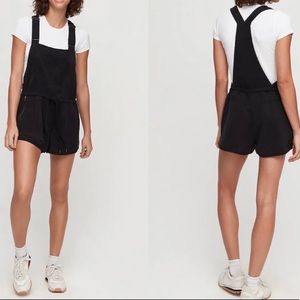 WILFRED FREE ARITZIA -Black Beatriz Drawstring Short Overall Romper Small EUC